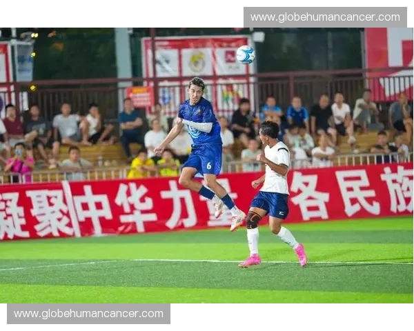 深入解析经典足球联赛回放为观众带来沉浸式赛场精彩全景体验